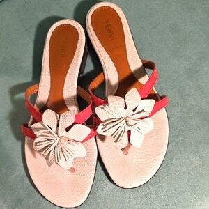 Fendi Pink and White Floral Sandals Size 37(7)